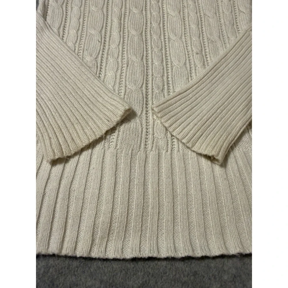 American Eagle Outfitters Women's M Cable Knit V-Neck Sweater Cream Y2K Vintage